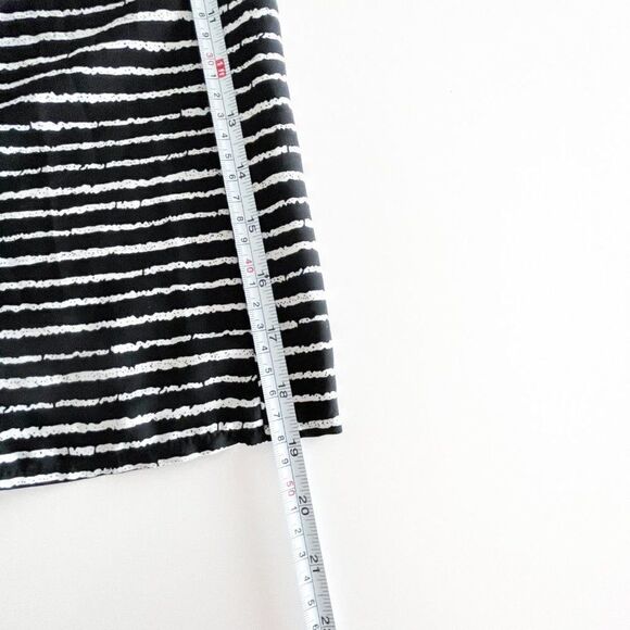 Promod // Striped Skirt // Front Zip feature // Size 12 // New without tags - Picture 5 of 8